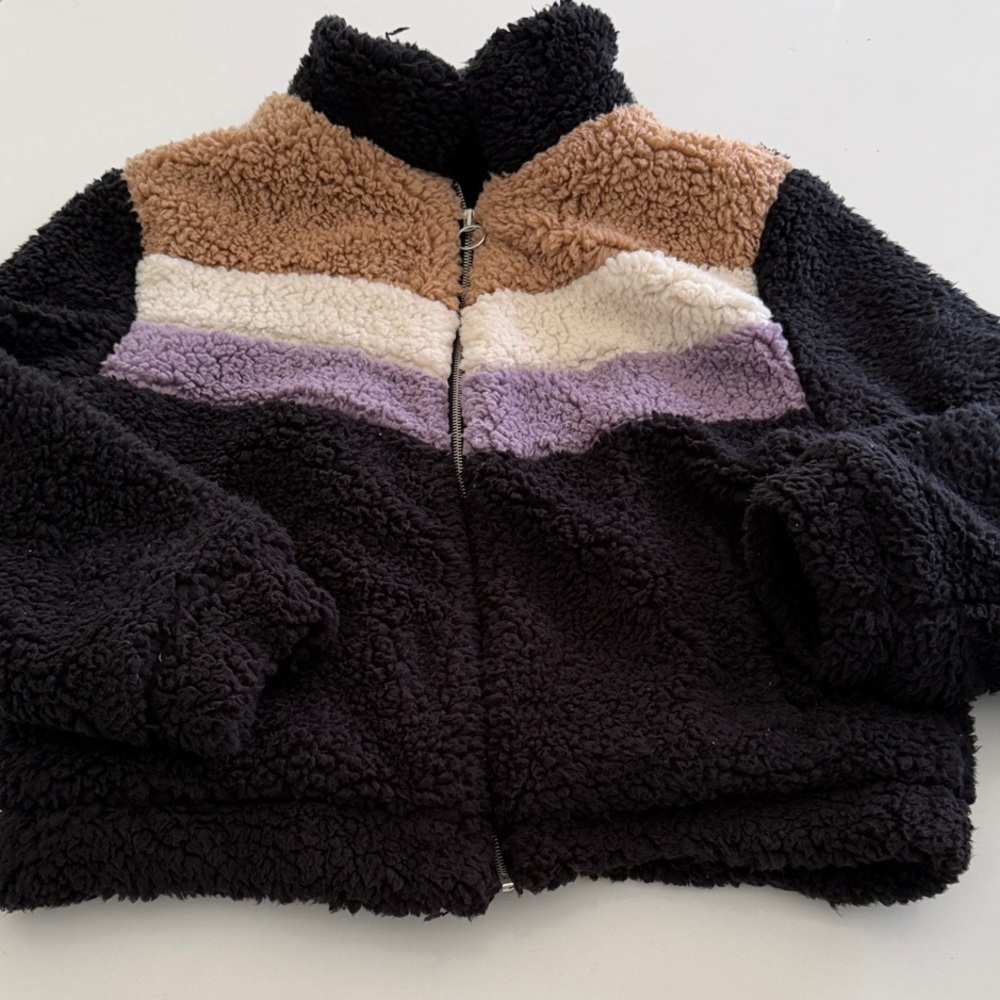 Love Tree Black and Brown Sherpa Jacket